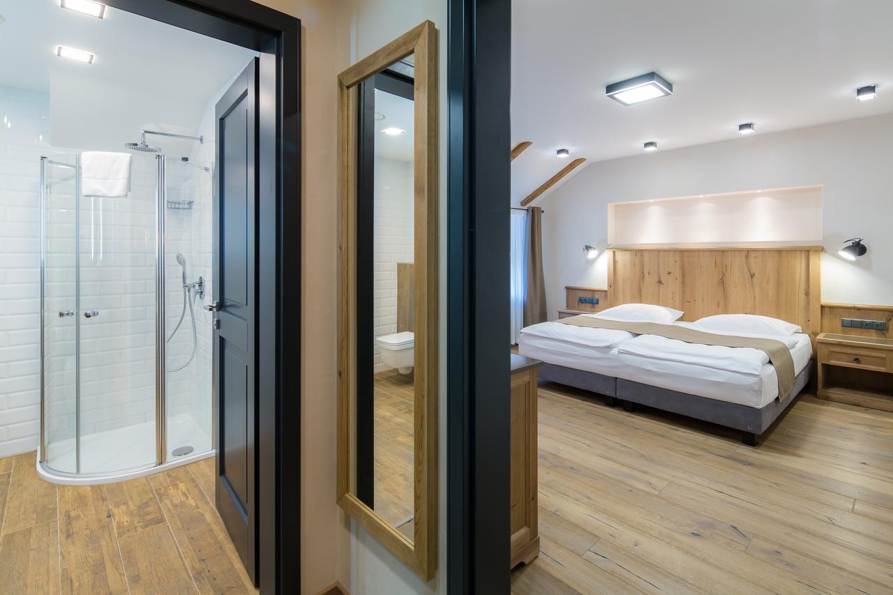Hotel Male Versailles Karlowe Wary Zewnętrze zdjęcie